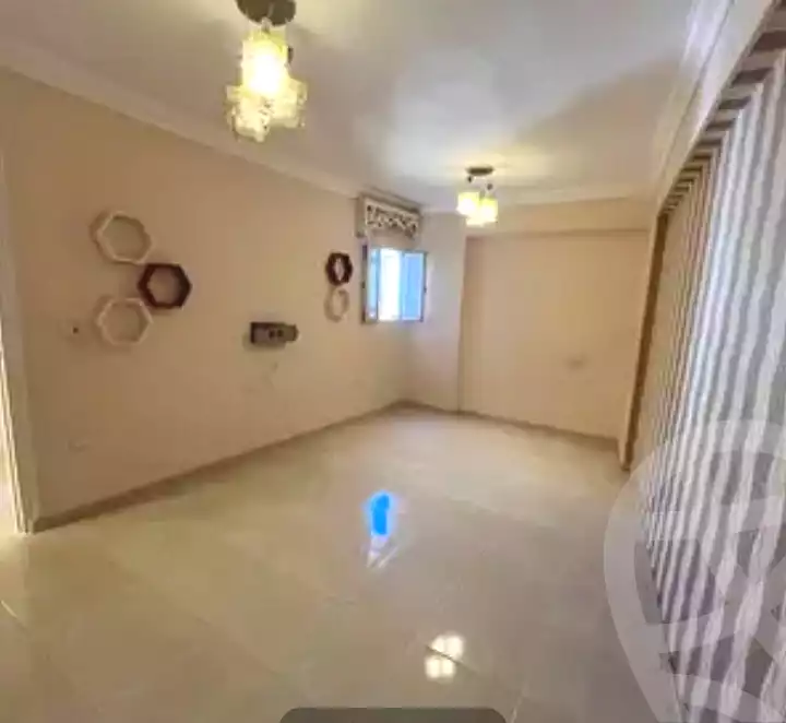 https://aqarmap.com.eg/ar/listing/7282331-for-sale-alexandria-miami-mahmoud-el-isawy-st
