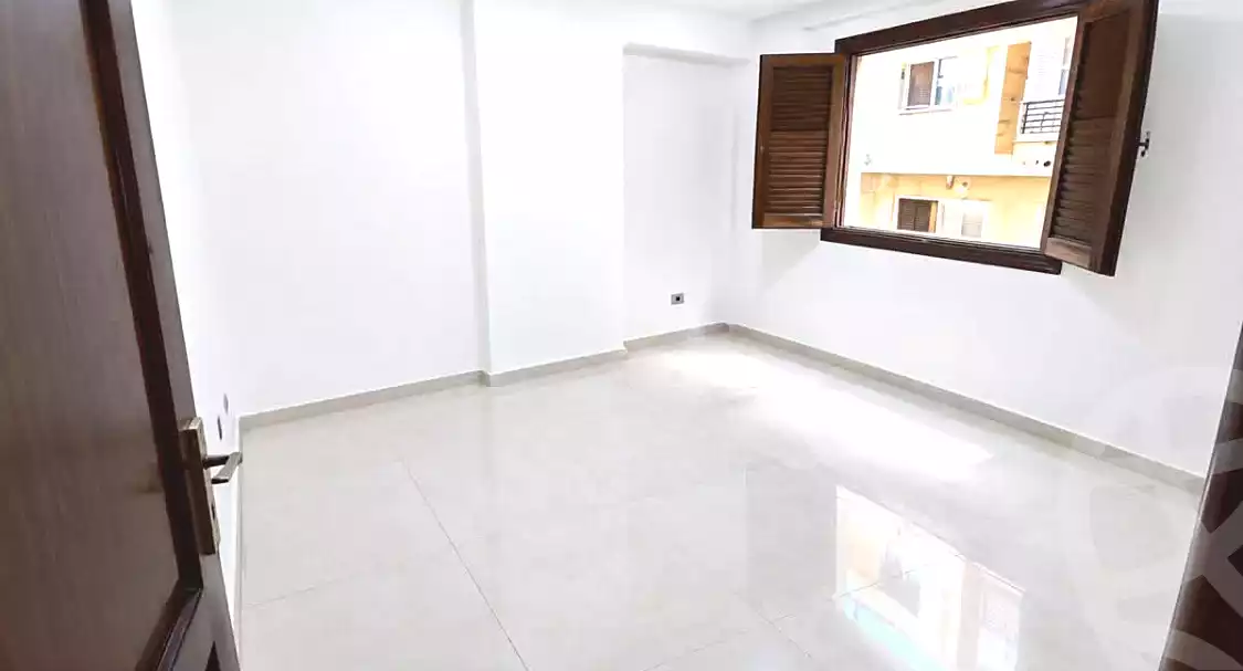 https://aqarmap.com.eg/ar/listing/7282338-for-rent-alexandria-cleopatra