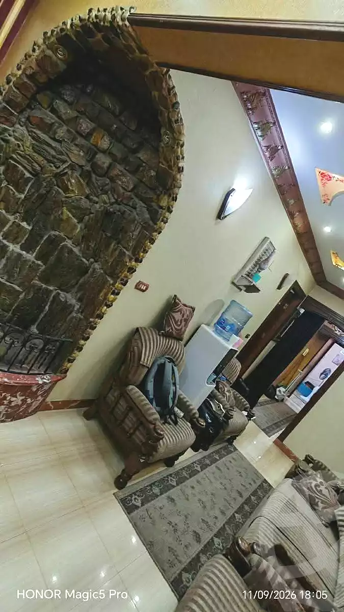 https://aqarmap.com.eg/ar/listing/7282523-for-sale-cairo-helwan-helwan-el-sharkeya-mostafa-safwat-st