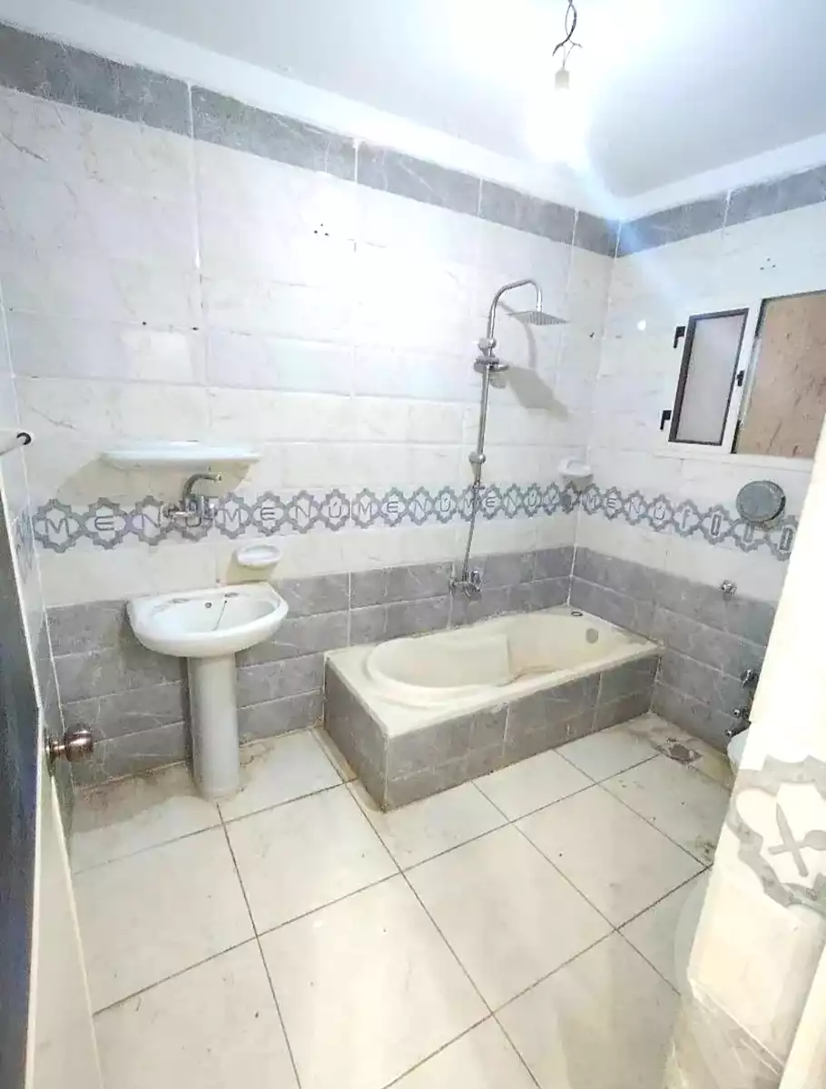 https://aqarmap.com.eg/ar/listing/7282693-for-sale-alexandria-lsywf-el-falki-street-16-el-eslah