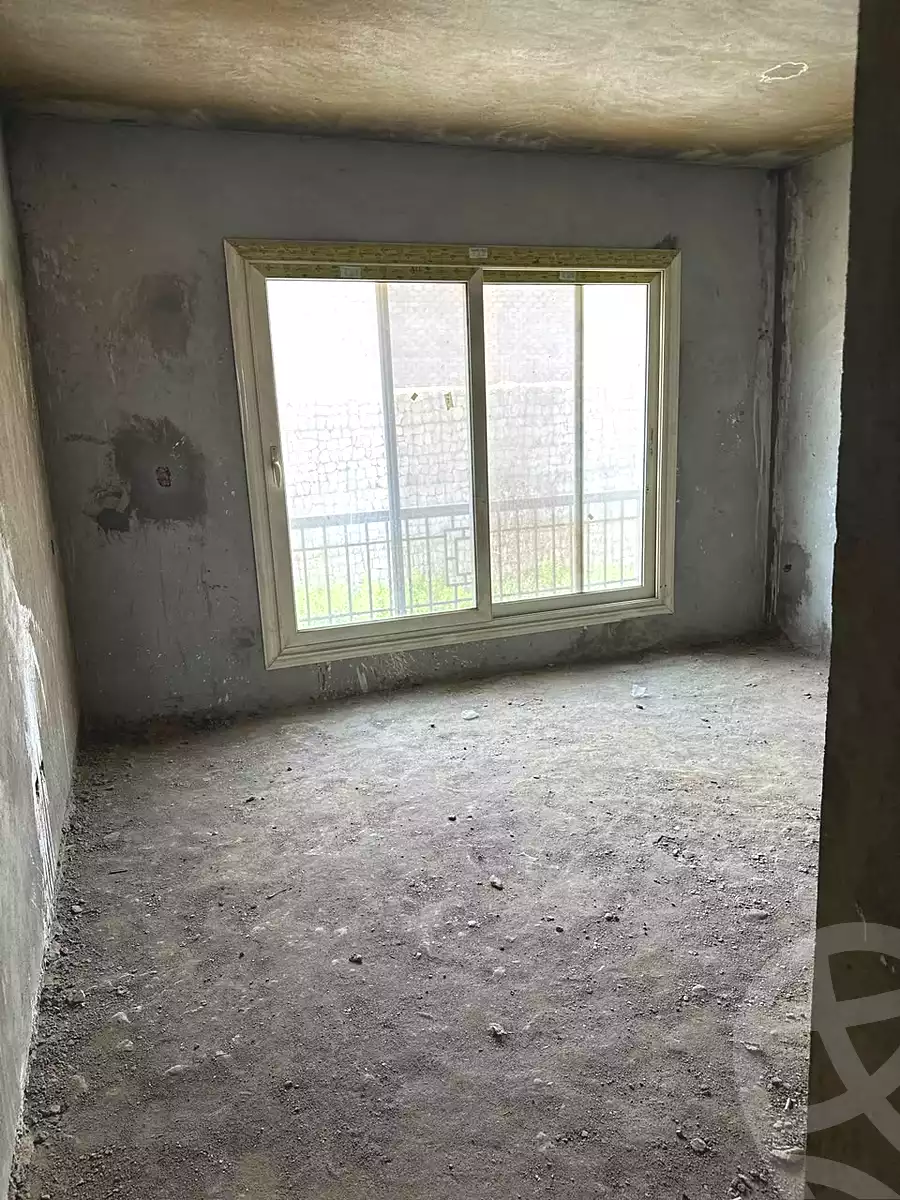 https://aqarmap.com.eg/ar/listing/7282819-for-sale-cairo-new-cairo-compounds-stwn-ryzydns-by-ar-y-llttwyr