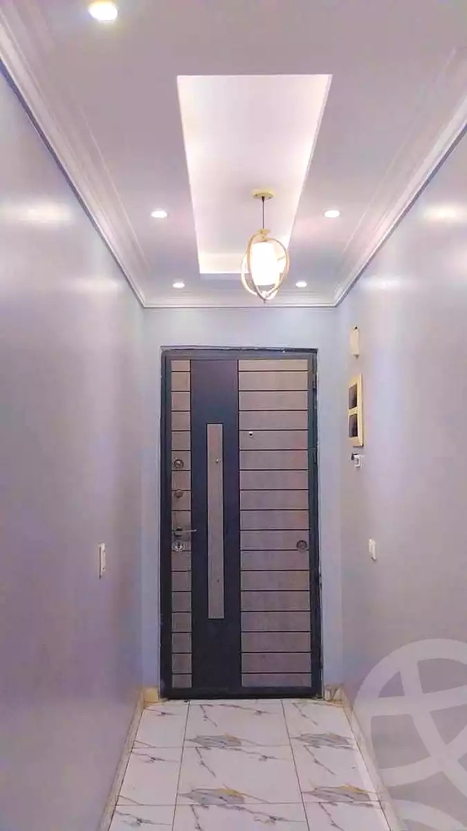 https://aqarmap.com.eg/ar/listing/7283245-for-sale-cairo-helwan-ahmed-enci-st