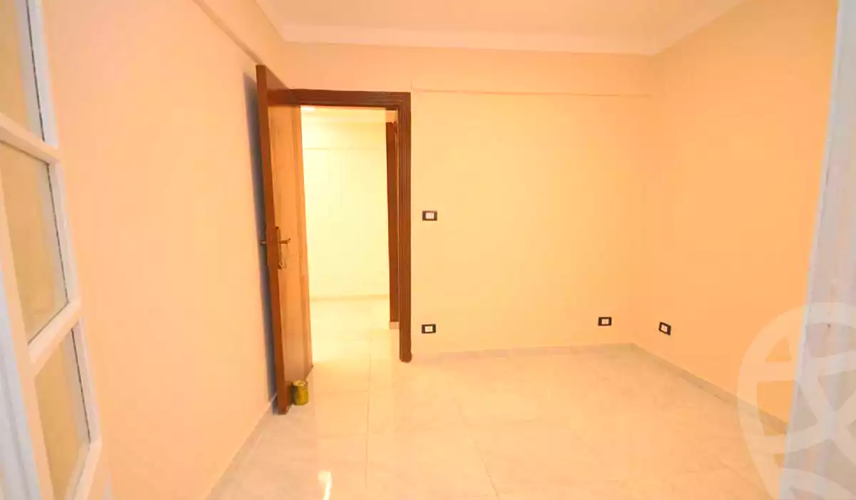 https://aqarmap.com.eg/ar/listing/7283279-for-sale-alexandria-el-mandara