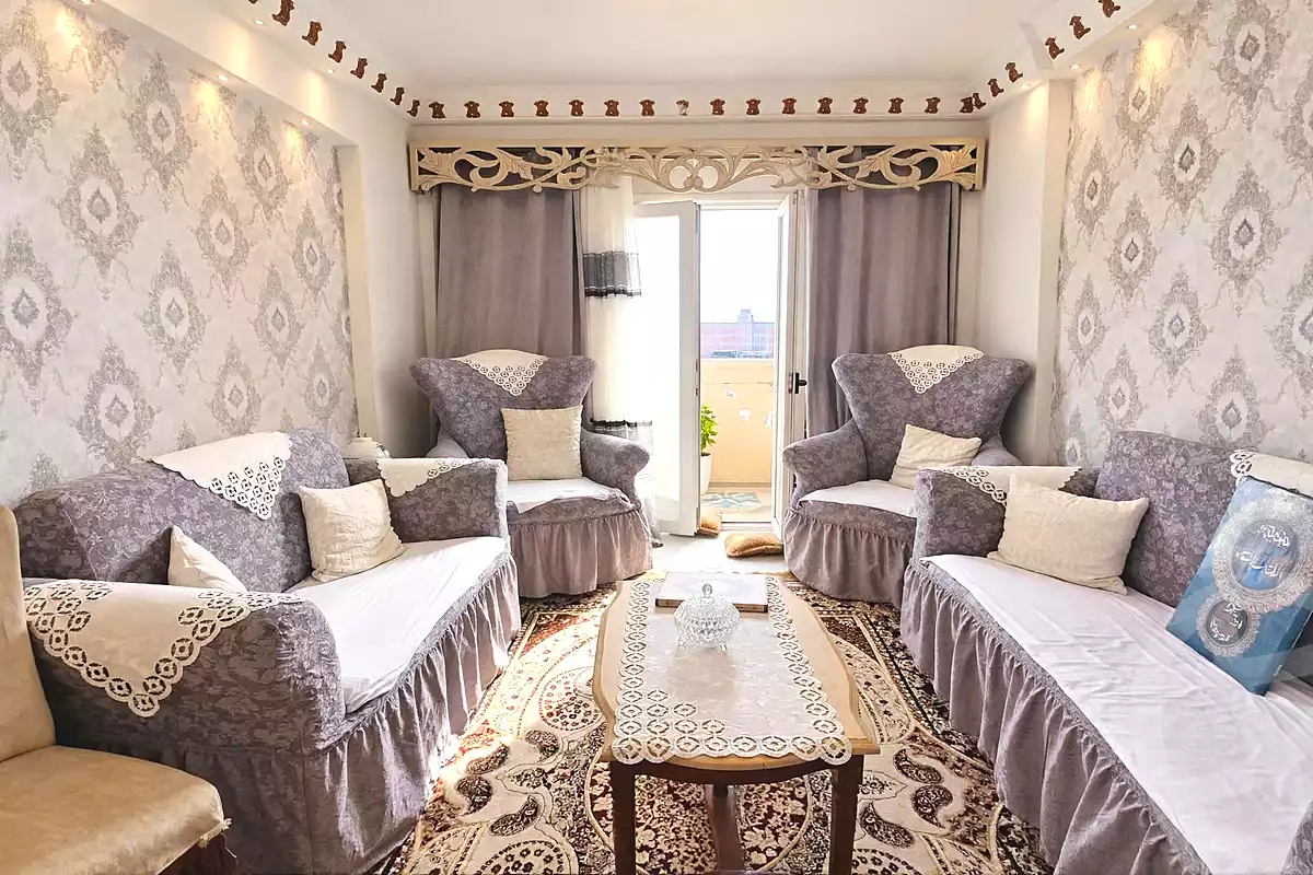 https://aqarmap.com.eg/ar/listing/7283655-for-sale-alexandria-moharram-bey-erfan-st