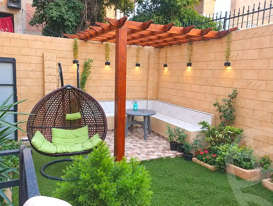 https://aqarmap.com.eg/ar/listing/7283756-for-sale-alexandria-al-agamy-lbytsh-shahr-al-assal-st