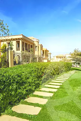 https://aqarmap.com.eg/ar/listing/7283981-for-sale-cairo-new-cairo-compounds-hyde-park-centre-ville-hyde-park