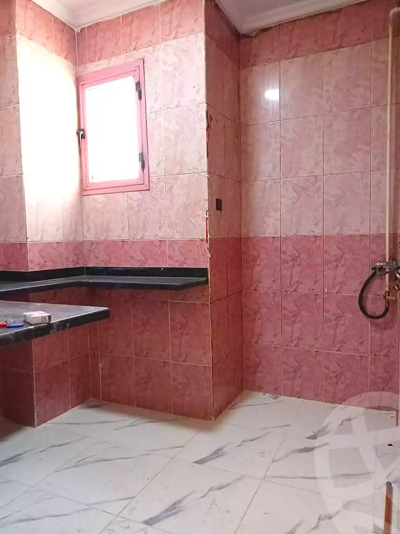 https://aqarmap.com.eg/en/listing/7284028-for-sale-alexandria-sydy-bshr-sydy-bshr-bhry-mohamed-el-srafi-st.