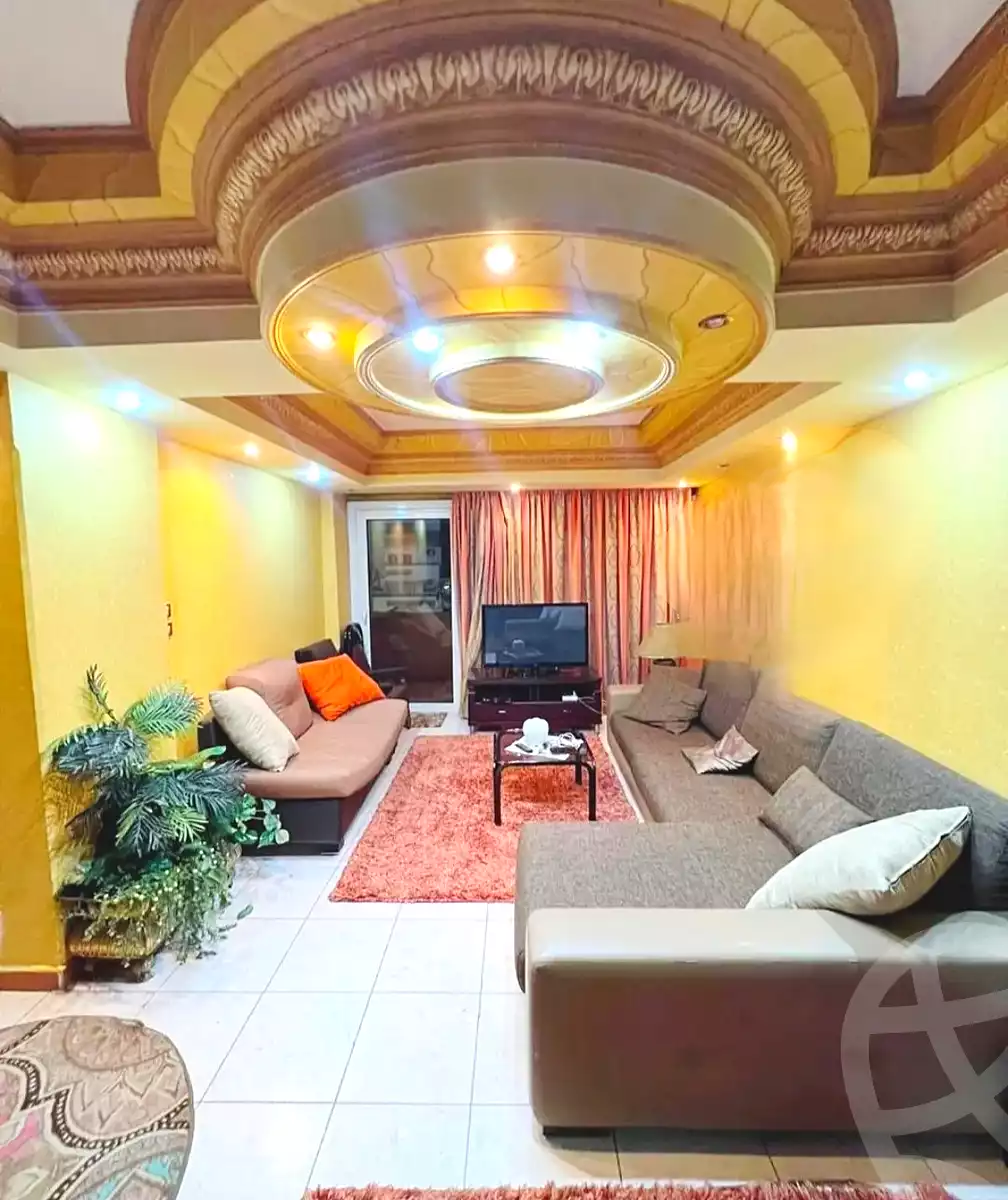 https://aqarmap.com.eg/ar/listing/7284162-for-sale-alexandria-miami-45-street