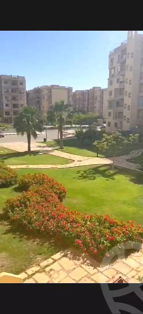 https://aqarmap.com.eg/ar/listing/7284466-for-sale-cairo-new-cairo-madinaty-first-zone-buildings-11th-st.