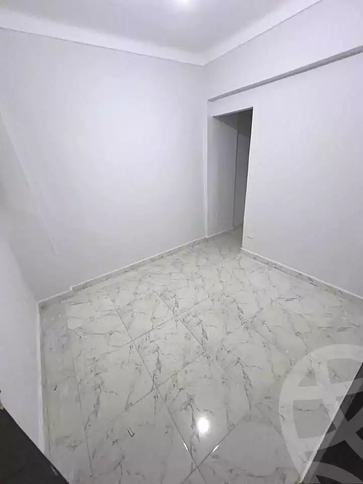 https://aqarmap.com.eg/en/listing/7285025-for-sale-alexandria-sydy-bshr-sydy-bshr-bhry-shr-khld-bn-lwlyd