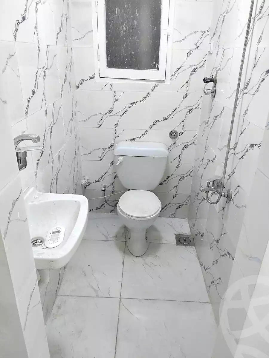 https://aqarmap.com.eg/ar/listing/7285537-for-sale-alexandria-el-asafra-shr-45