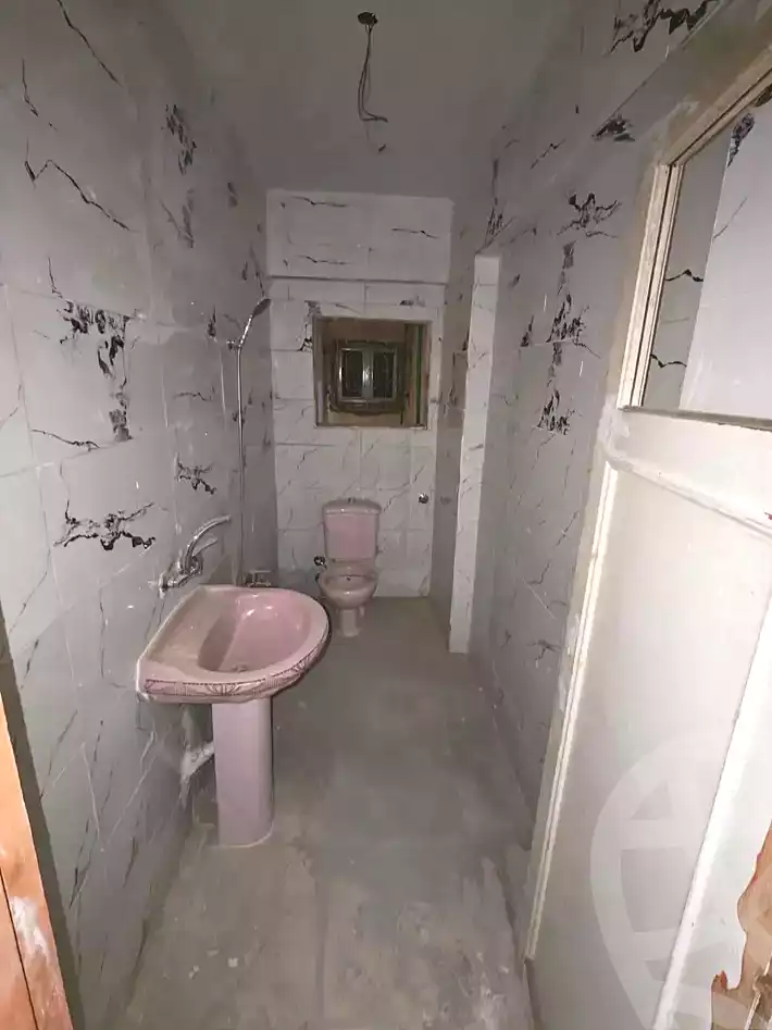https://aqarmap.com.eg/en/listing/7285728-for-sale-alexandria-al-agamy-el-hanouvel-el-salam-st