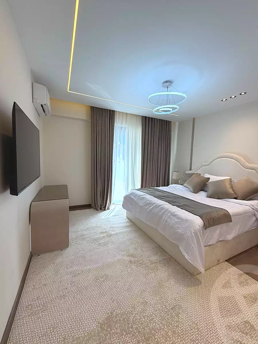 https://aqarmap.com.eg/en/listing/7285594-for-sale-cairo-new-cairo-compounds-ivoire-east-compound-pre