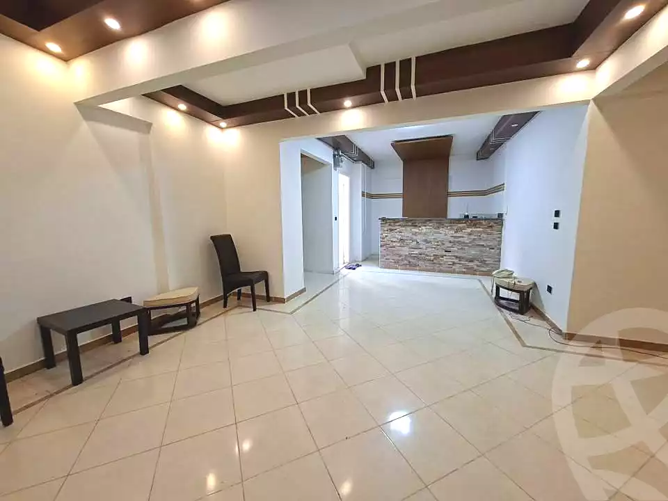 https://aqarmap.com.eg/en/listing/7285893-for-sale-alexandria-ganaklis