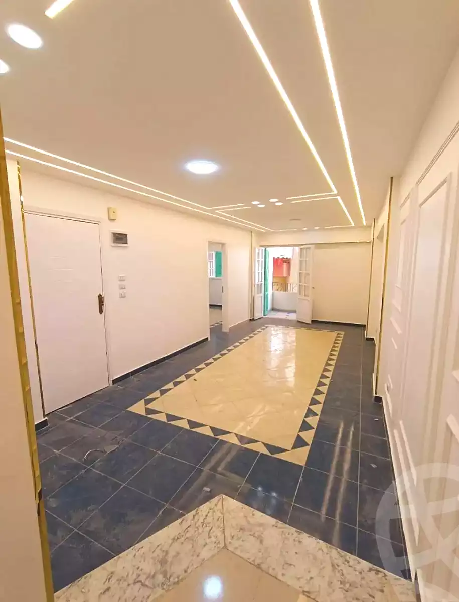 https://aqarmap.com.eg/ar/listing/7286026-for-sale-alexandria-sydy-bshr-sydy-bshr-bhry