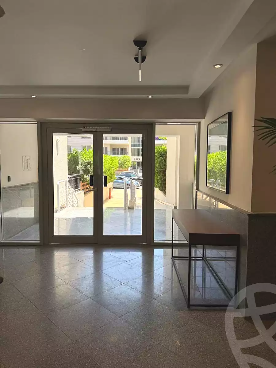 https://aqarmap.com.eg/en/listing/7286111-for-rent-cairo-new-cairo-compounds-cairo-festival-city-cairo-festival-city-mall-cfc-mall