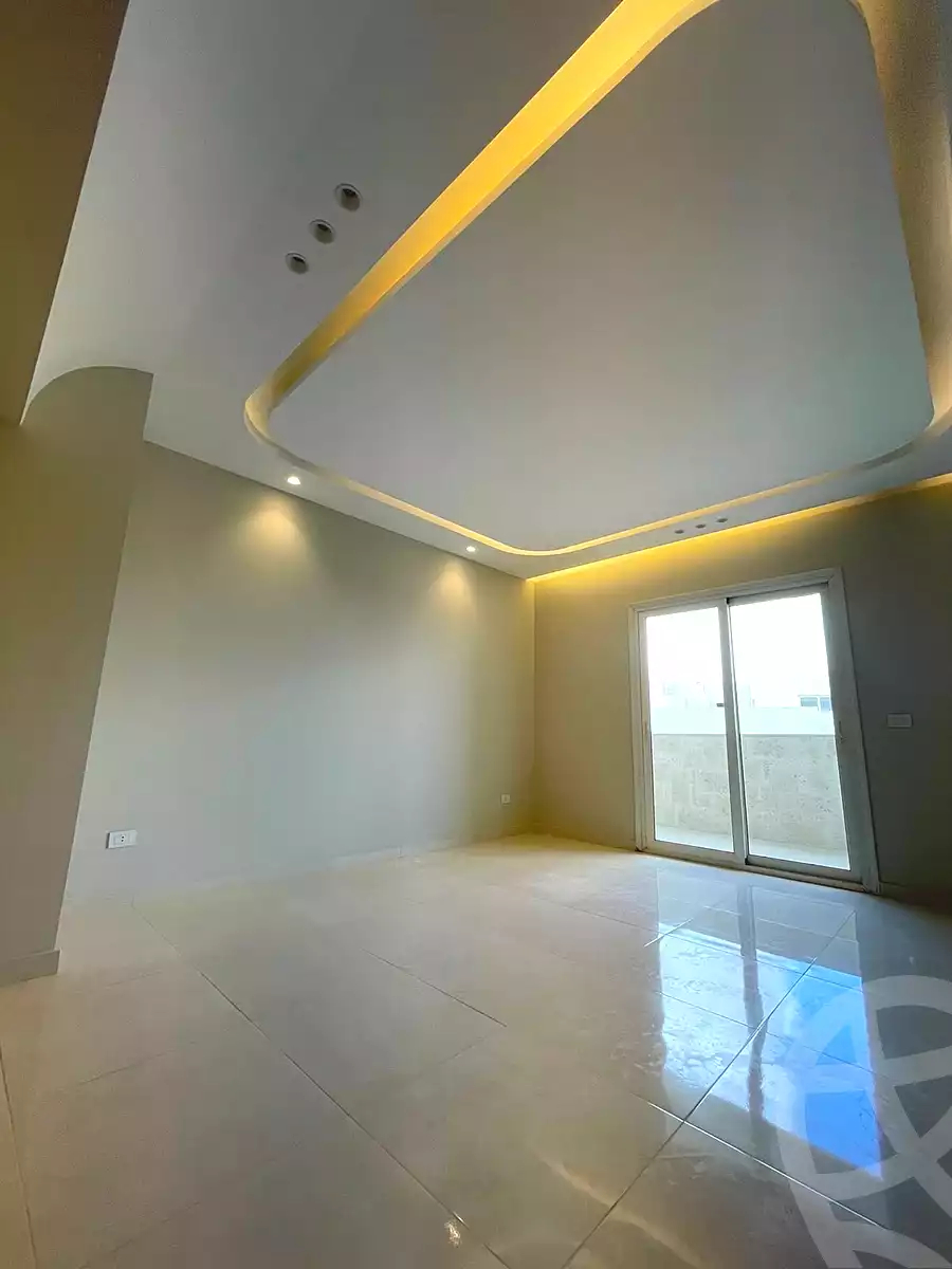 https://aqarmap.com.eg/ar/listing/7286101-for-rent-cairo-new-cairo-compounds-mwntn-fyw-y-syty-club-park-mountain-view-icity