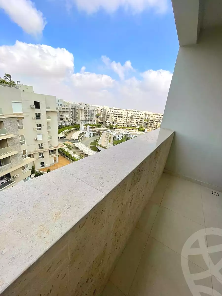 https://aqarmap.com.eg/ar/listing/7286101-for-rent-cairo-new-cairo-compounds-mwntn-fyw-y-syty-club-park-mountain-view-icity