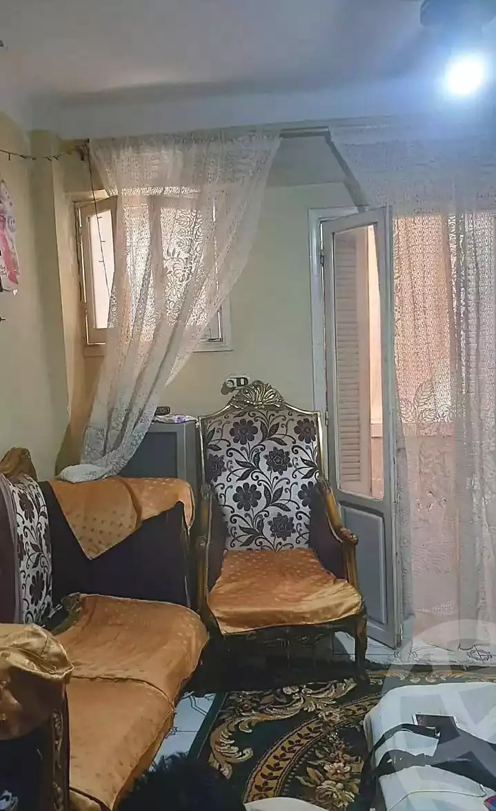 https://aqarmap.com.eg/ar/listing/7286379-for-sale-alexandria-bolekly-wnjdt