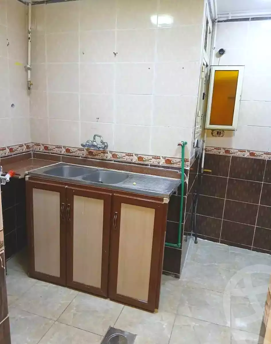 https://aqarmap.com.eg/ar/listing/7286470-for-sale-alexandria-el-asafra-shr-45