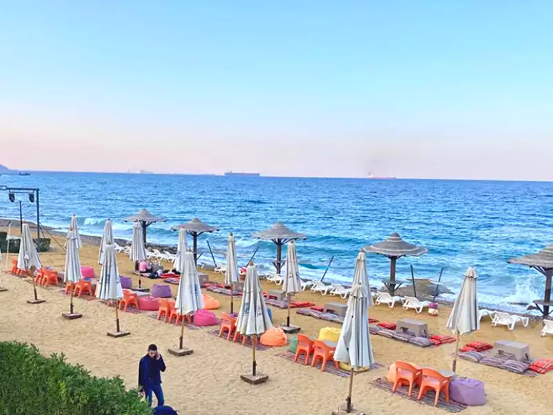 https://aqarmap.com.eg/ar/listing/7286913-for-sale-ain-elsokhna-resorts-sokhna-hills-alhegaz