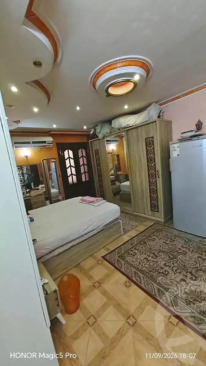 https://aqarmap.com.eg/ar/listing/7286980-for-sale-cairo-helwan-helwan-el-sharkeya-mostafa-safwat-st