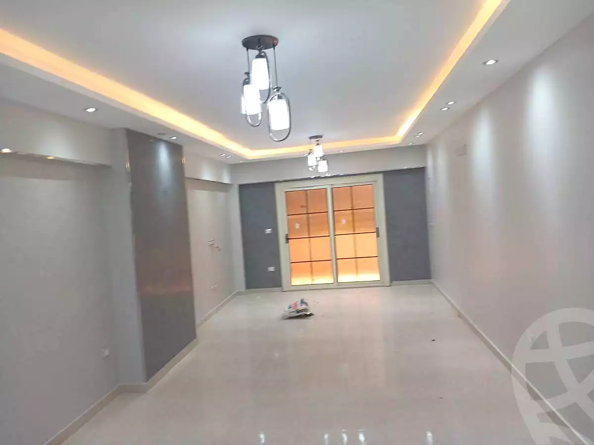 https://aqarmap.com.eg/ar/listing/7286995-for-sale-cairo-helwan-mostafa-fahmy-st