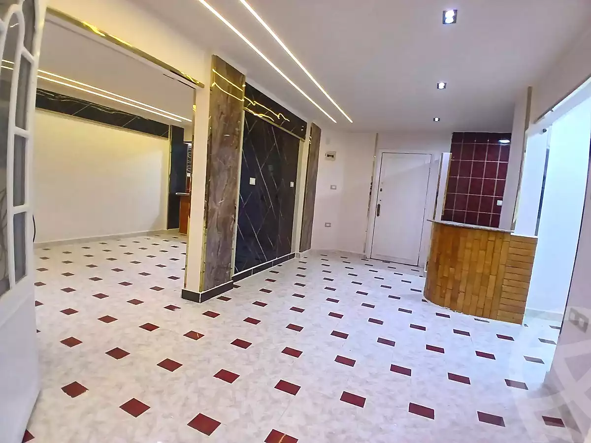 https://aqarmap.com.eg/ar/listing/7287180-for-sale-alexandria-al-agamy-shataa-el-nakheel