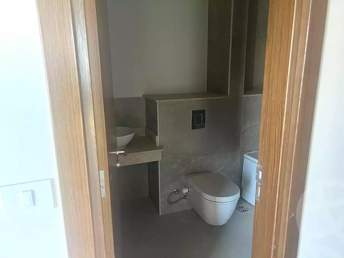 https://aqarmap.com.eg/ar/listing/7287207-for-sale-cairo-el-sheikh-zayed-city-compounds-zyd-wr-llttwyr-z-tower