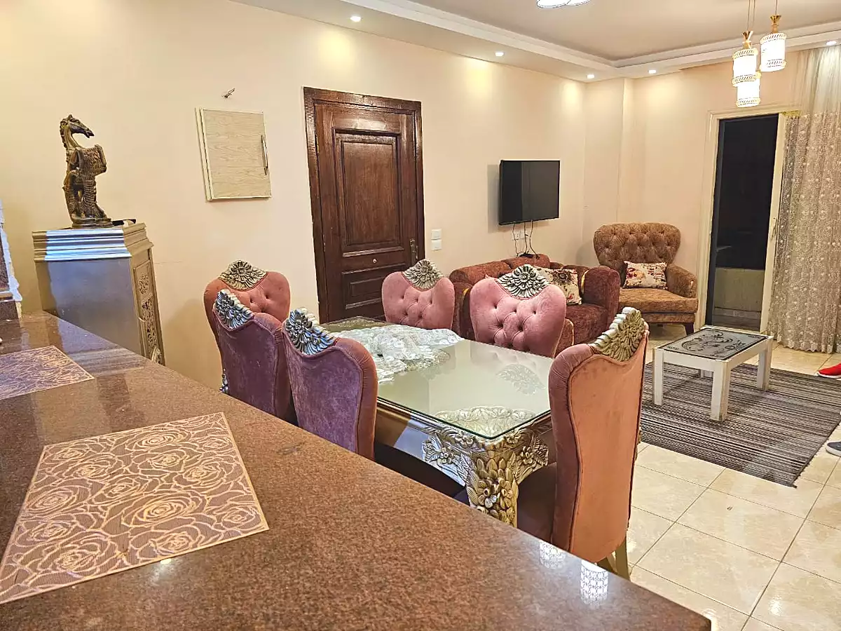 https://aqarmap.com.eg/en/listing/7287391-for-rent-cairo-6th-of-october-el-ahyaa-neighborhood-2nd-dr-hasan-ismail-st