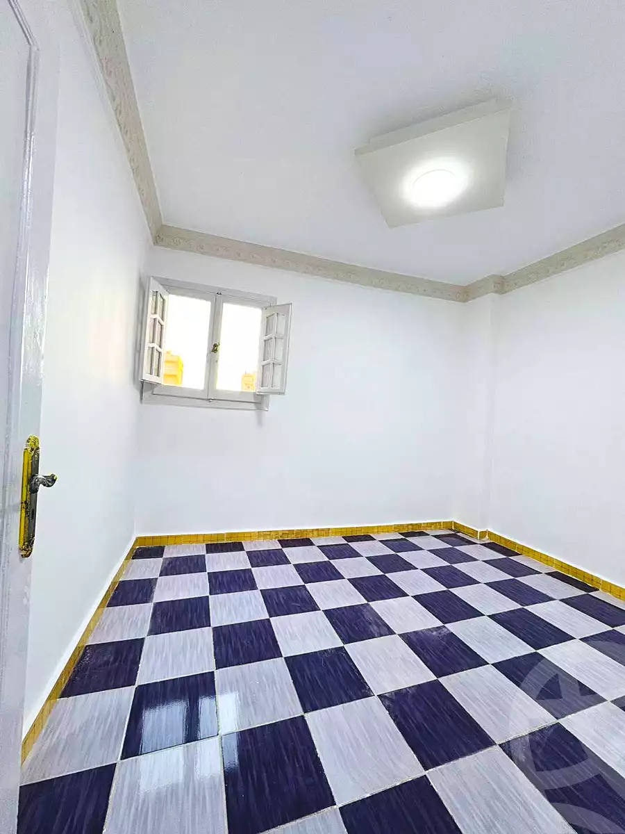 https://aqarmap.com.eg/ar/listing/7287406-for-sale-alexandria-al-agamy-shataa-el-nakheel