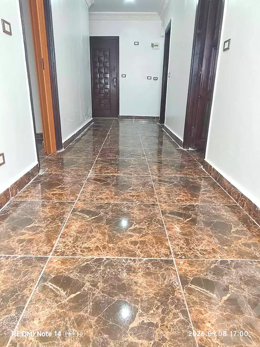 https://aqarmap.com.eg/ar/listing/7287446-for-sale-alexandria-el-asafra-l-sfr-qbly