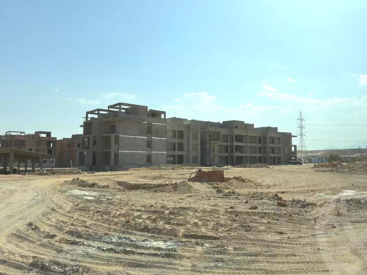 https://aqarmap.com.eg/en/listing/7287437-for-sale-red-sea-hurghada-resorts-one-7-resort-ronberg