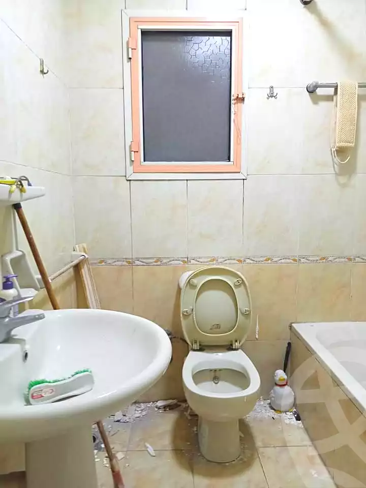 https://aqarmap.com.eg/en/listing/7287676-for-sale-alexandria-el-asafra-l-sfr-bhry-el-geish-rd