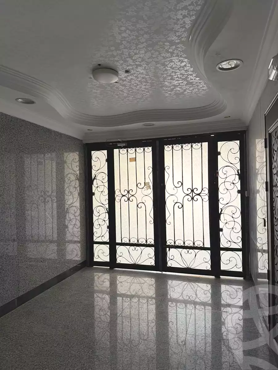 https://aqarmap.com.eg/en/listing/7287699-for-sale-cairo-el-sheikh-zayed-city-el-hay-elsades-ashaer