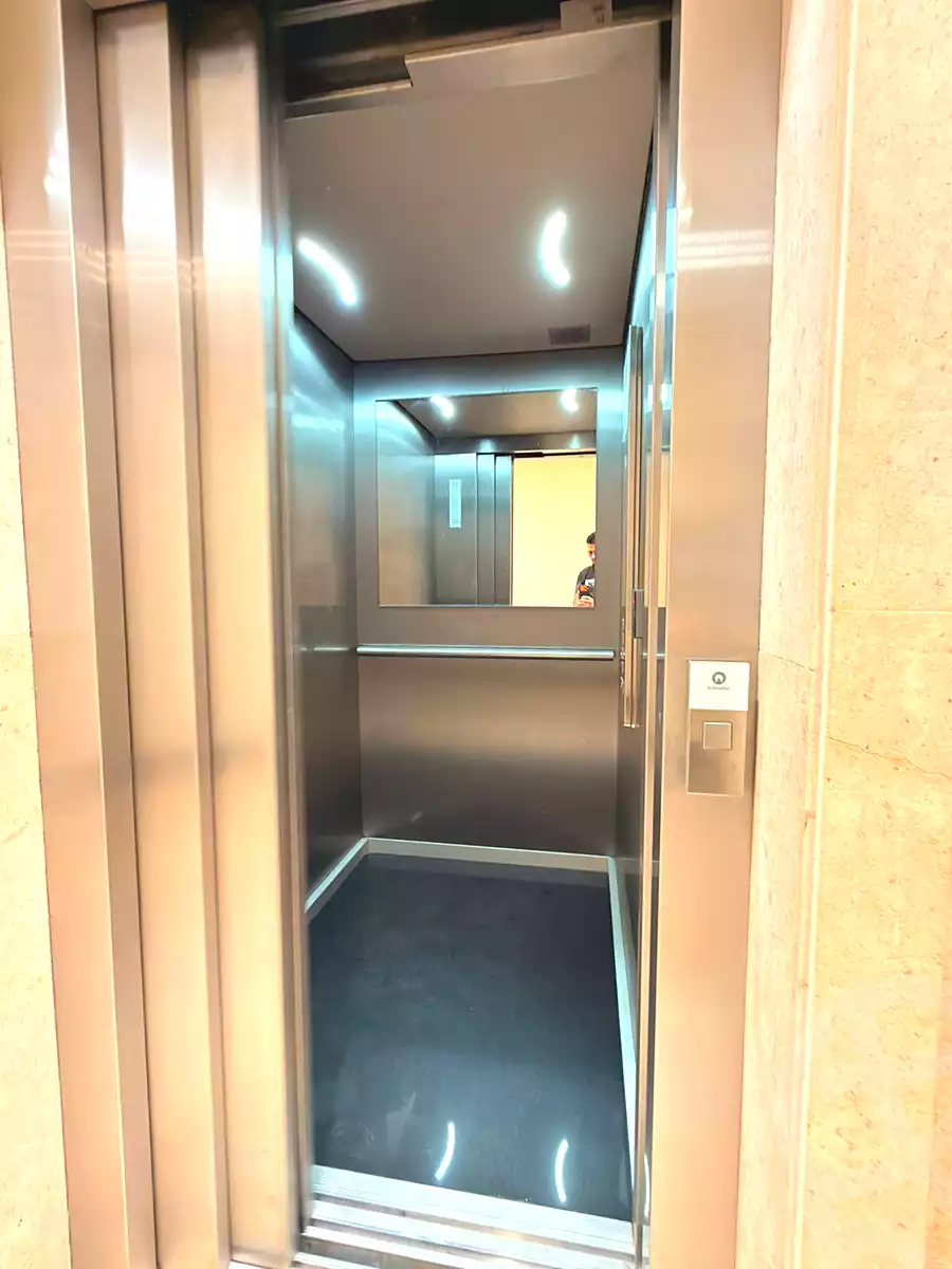 https://aqarmap.com.eg/en/listing/7287821-for-rent-cairo-el-sheikh-zayed-city-compounds-the-courtyard-mall-dorra