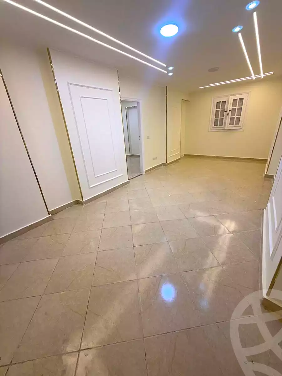 https://aqarmap.com.eg/ar/listing/7287824-for-sale-alexandria-sydy-bshr-sydy-bshr-bhry-gamal-abd-el-nasir-st