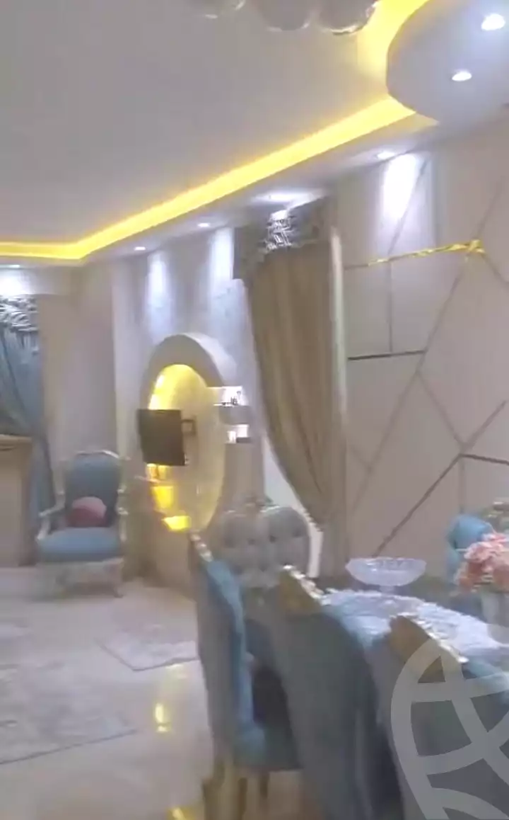 https://aqarmap.com.eg/en/listing/7287912-for-sale-cairo-ain-shams-jsr-lswys