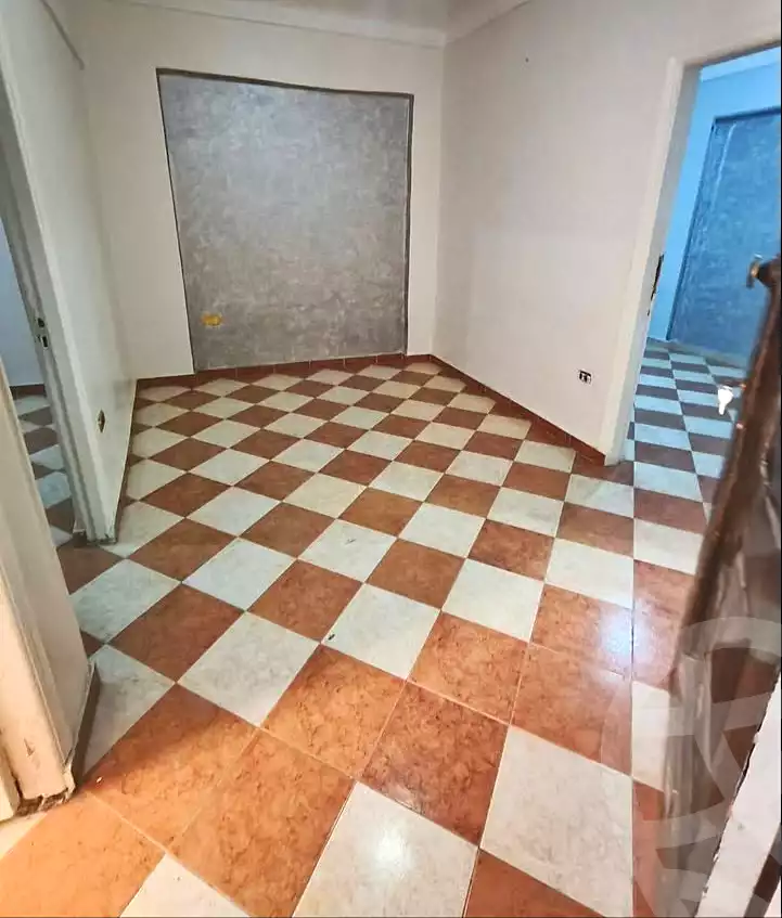 https://aqarmap.com.eg/en/listing/7287946-for-sale-alexandria-lsywf-el-falki