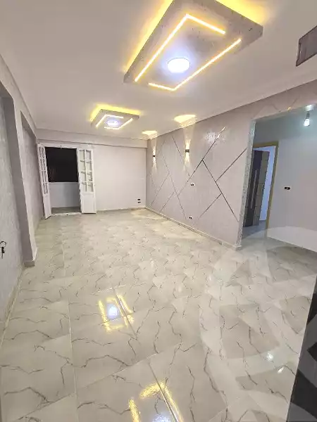 https://aqarmap.com.eg/ar/listing/7287959-for-sale-alexandria-lsywf-el-falki