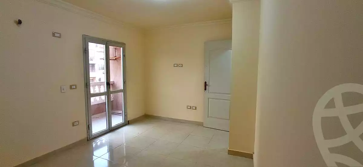 https://aqarmap.com.eg/ar/listing/7288185-for-sale-cairo-helwan-mnshy-yn-hlwn-mansour-st