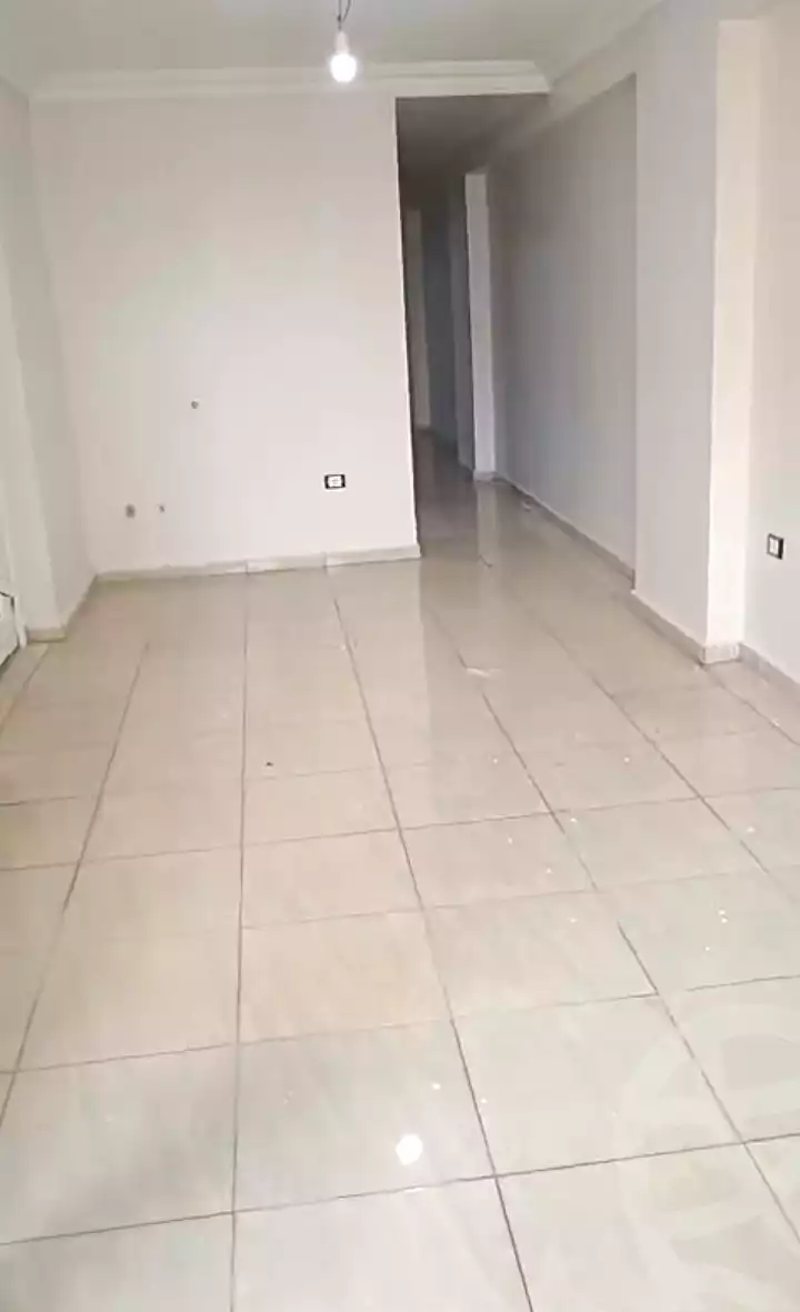 https://aqarmap.com.eg/ar/listing/7288172-for-rent-cairo-ain-shams-mnshy-lthryr
