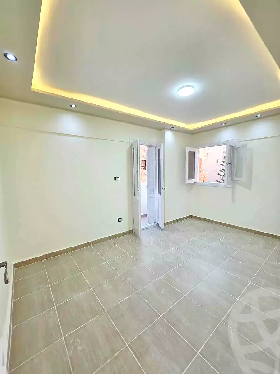 https://aqarmap.com.eg/ar/listing/7288339-for-sale-alexandria-al-agamy-shataa-el-nakheel