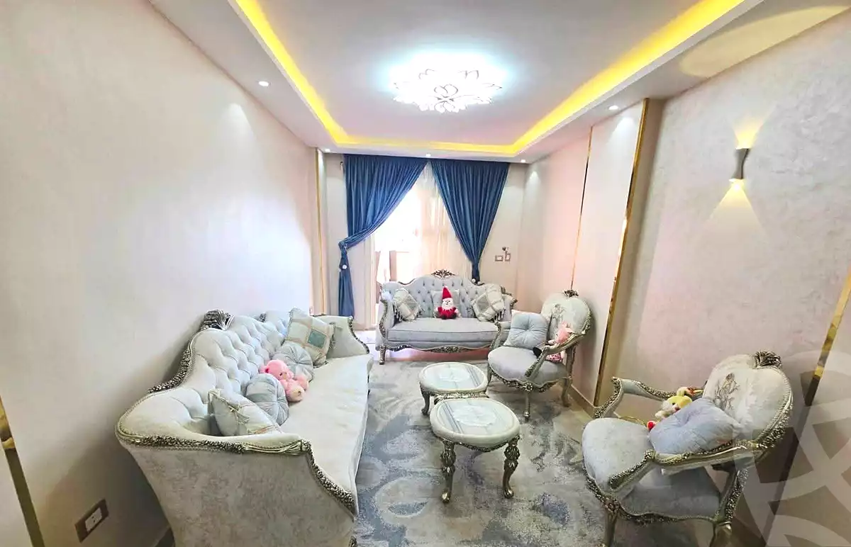 https://aqarmap.com.eg/ar/listing/7288345-for-sale-alexandria-al-agamy-el-hanouvel