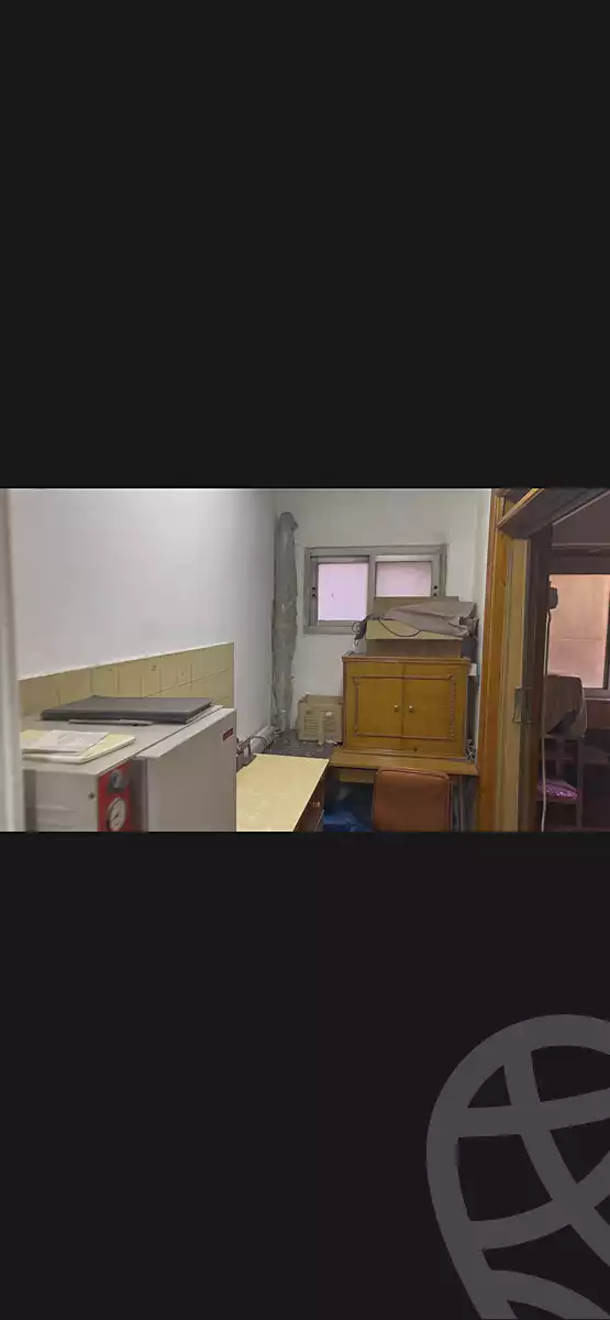 https://aqarmap.com.eg/en/listing/7288435-for-sale-cairo-heliopolis-gesr-elsuez-ibn-sender-square