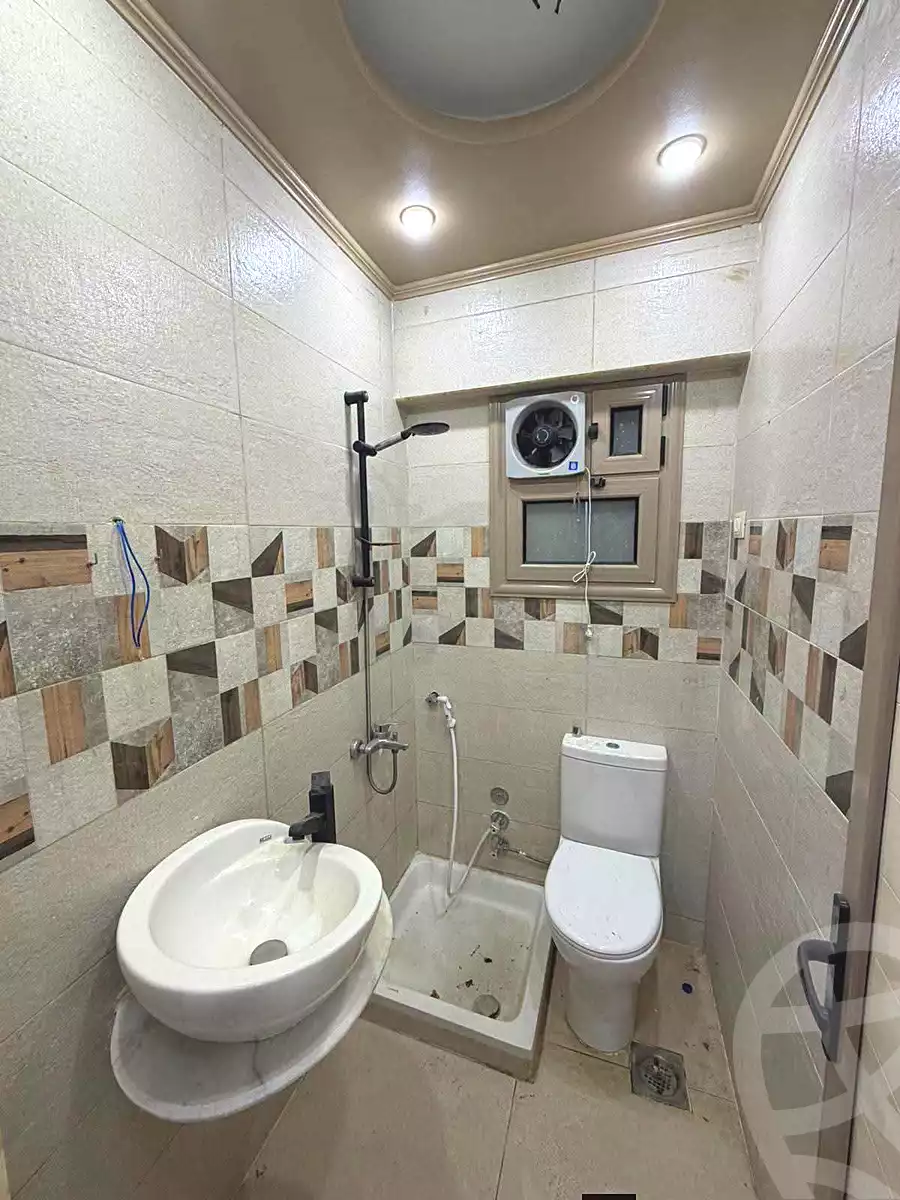 https://aqarmap.com.eg/en/listing/7288613-for-sale-alexandria-al-agamy-lbytsh-el-reyad-st
