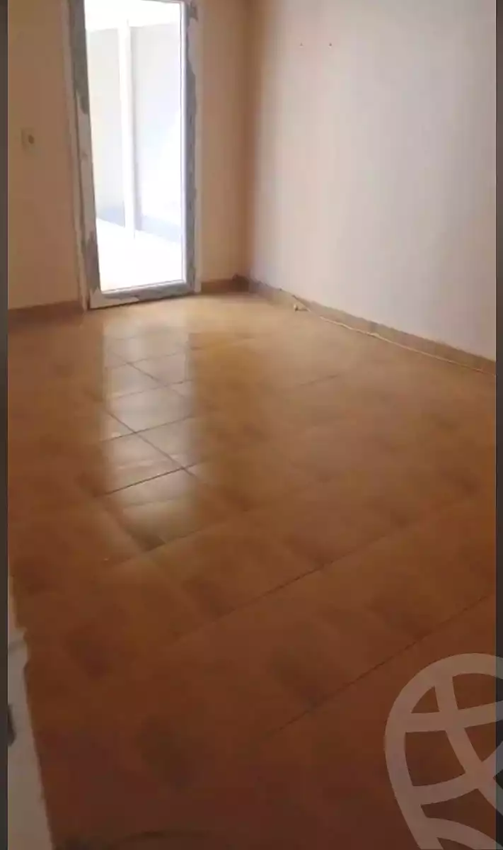 https://aqarmap.com.eg/ar/listing/7288902-for-rent-alexandria-smouha-compounds-in-smouha-fayrouzit-smouha