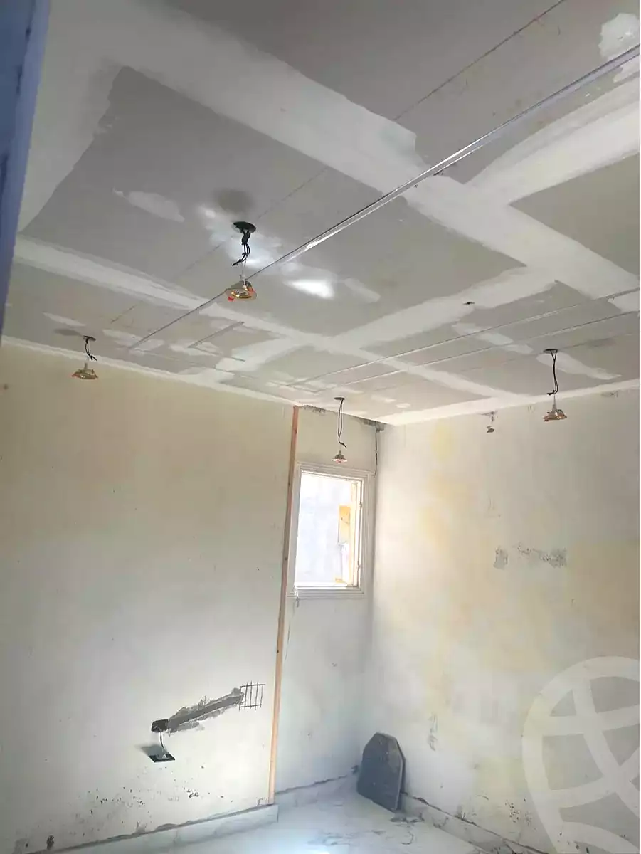 https://aqarmap.com.eg/ar/listing/7288940-for-sale-alexandria-sydy-bshr-sydy-bshr-bhry-gamal-abd-el-nasir-st