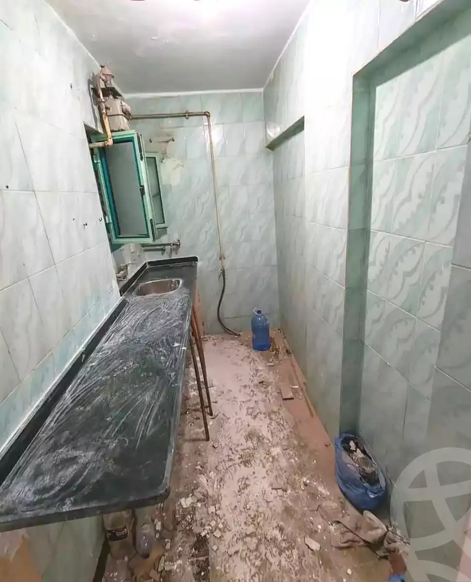 https://aqarmap.com.eg/en/listing/7289075-for-sale-alexandria-al-agamy-el-hanouvel-el-salam-st