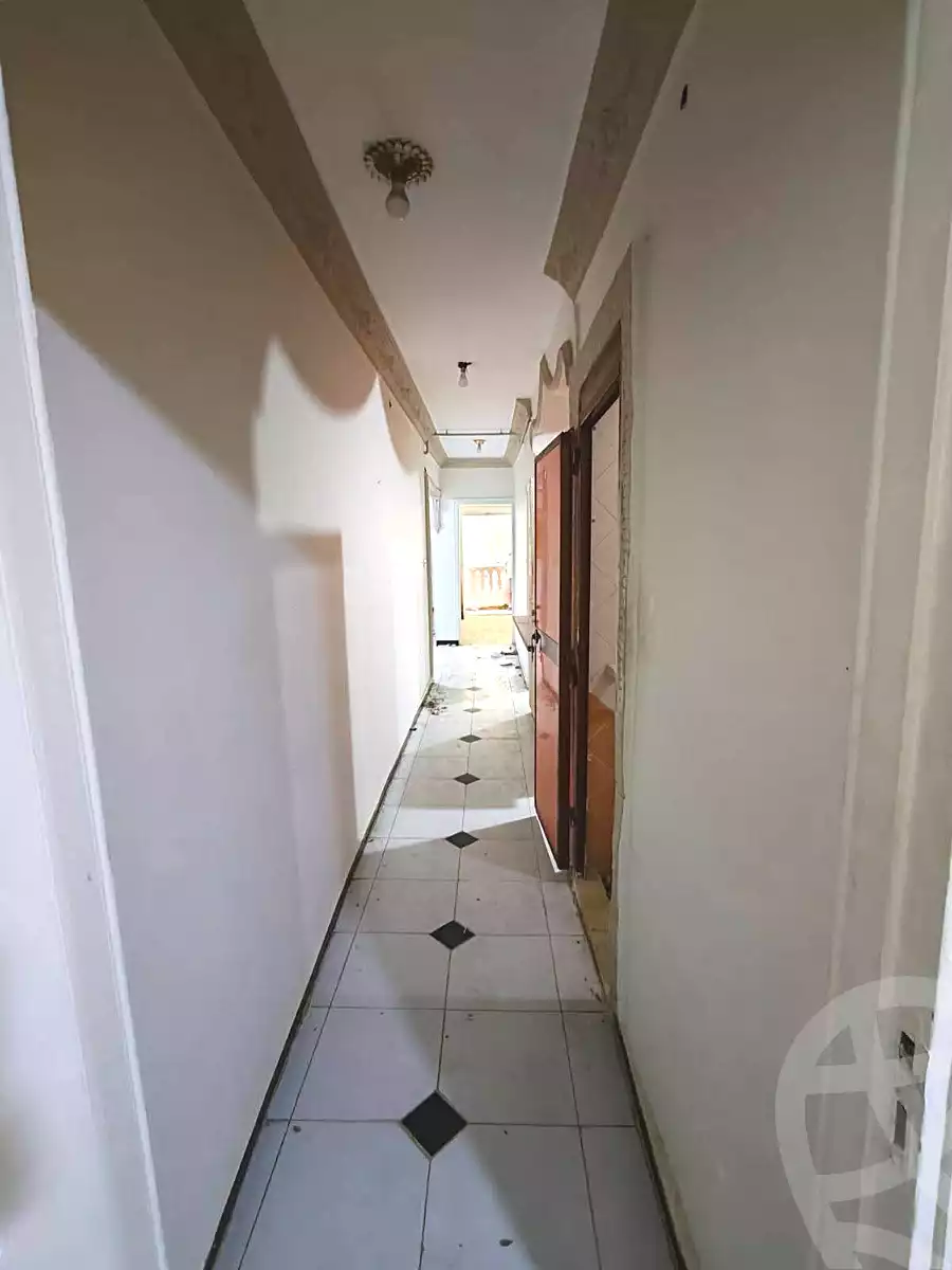 https://aqarmap.com.eg/ar/listing/7289169-for-sale-alexandria-al-agamy-el-hanouvel-radwan-st